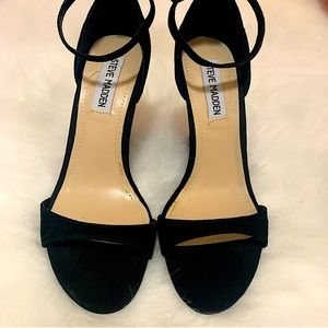 NWT - STEVE MADDEN REELDEAL WEDGE SANDALS - SIZE 7